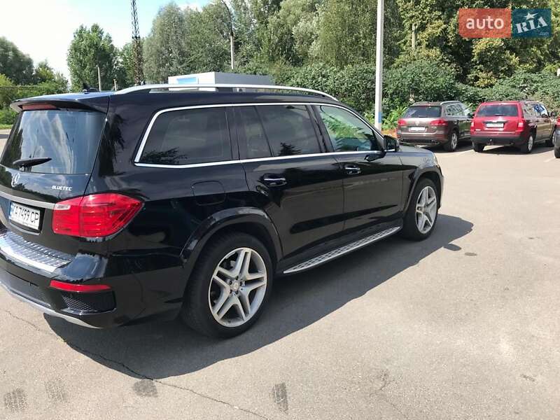 Позашляховик / Кросовер Mercedes-Benz GL-Class 2014 в Обухові