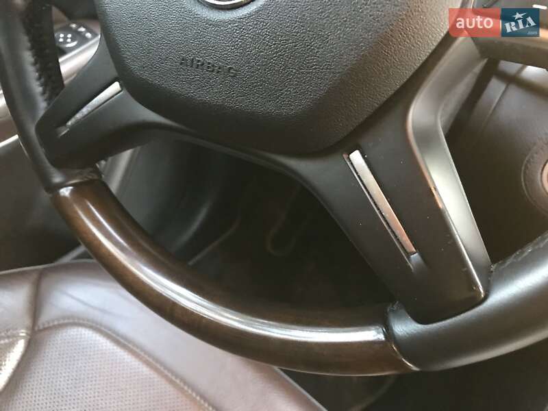 Позашляховик / Кросовер Mercedes-Benz GL-Class 2014 в Обухові