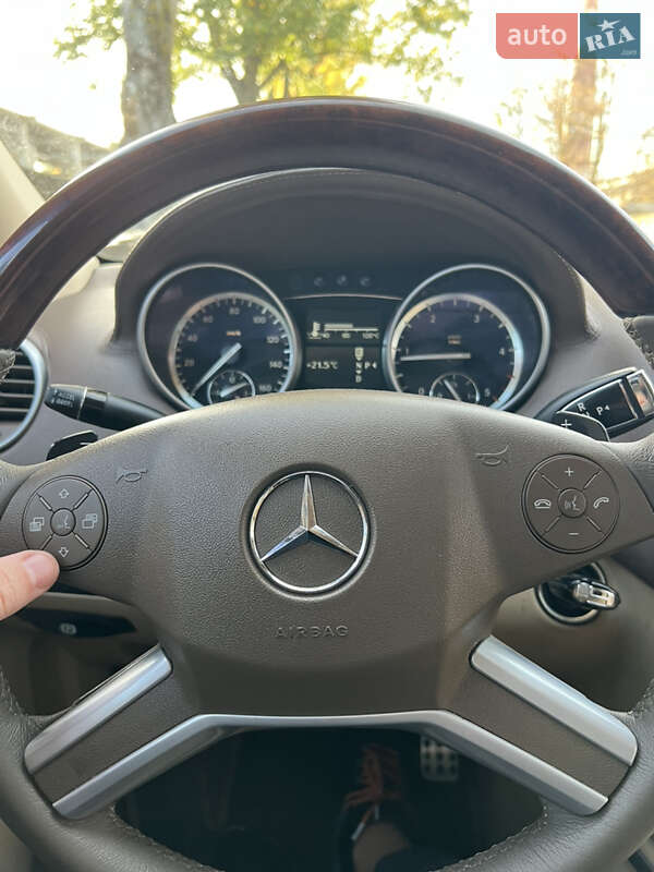 Внедорожник / Кроссовер Mercedes-Benz GL-Class 2012 в Киеве