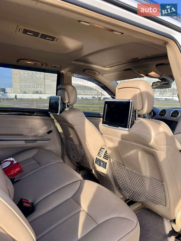 Внедорожник / Кроссовер Mercedes-Benz GL-Class 2012 в Киеве