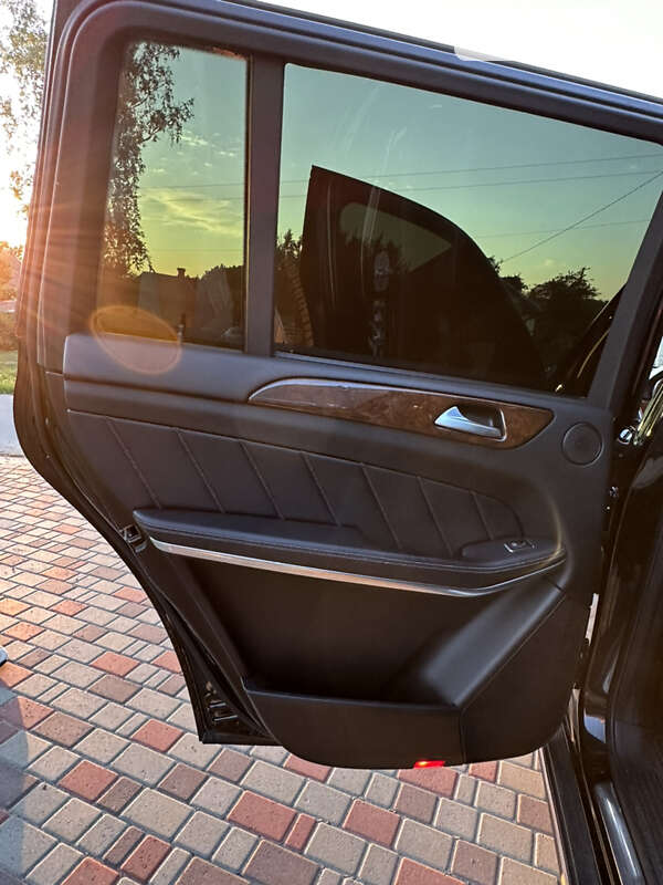 Позашляховик / Кросовер Mercedes-Benz GL-Class 2012 в Дніпрі