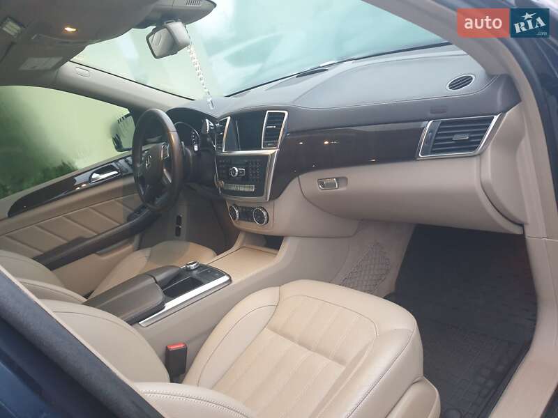 Позашляховик / Кросовер Mercedes-Benz GL-Class 2014 в Шостці