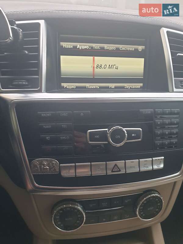 Позашляховик / Кросовер Mercedes-Benz GL-Class 2014 в Шостці