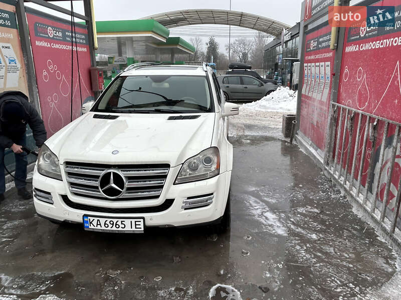 Внедорожник / Кроссовер Mercedes-Benz GL-Class 2007 в 