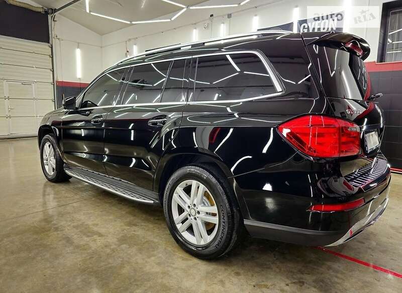 Позашляховик / Кросовер Mercedes-Benz GL-Class 2013 в Чернівцях