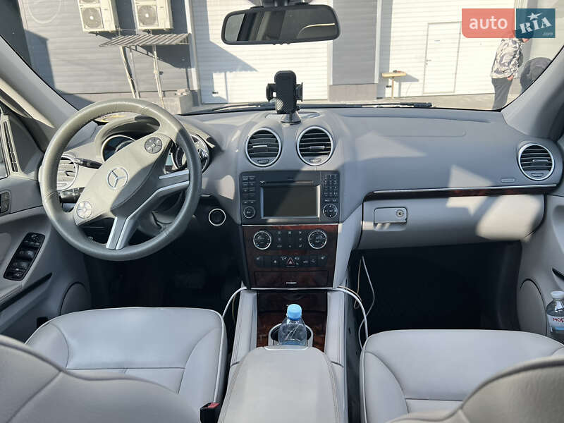 Внедорожник / Кроссовер Mercedes-Benz GL-Class 2012 в Киеве