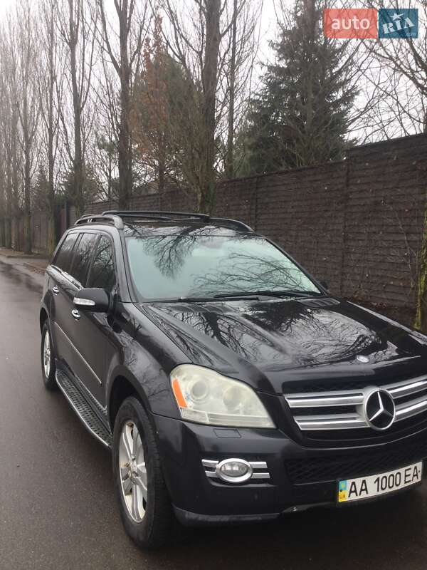 Внедорожник / Кроссовер Mercedes-Benz GL-Class 2007 в Киеве