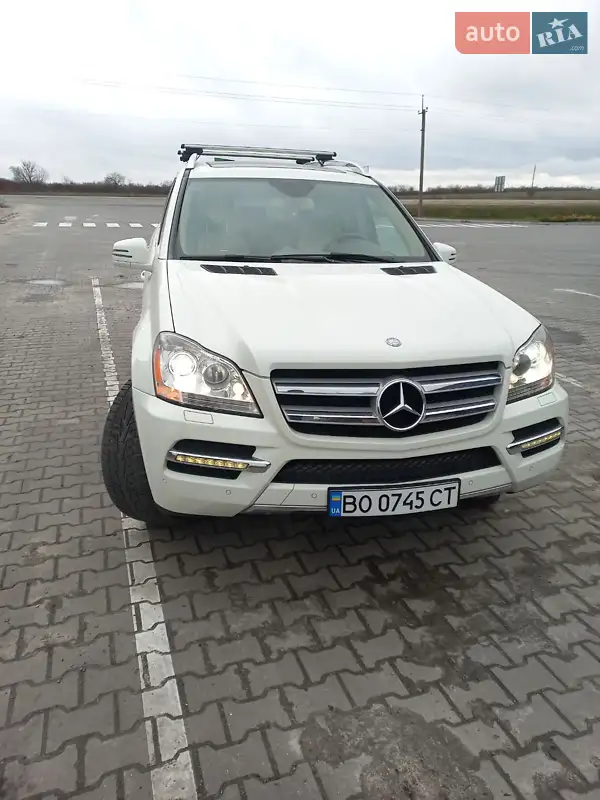 Mercedes-Benz GL-Class