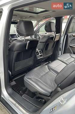 Внедорожник / Кроссовер Mercedes-Benz GL-Class 2012 в 