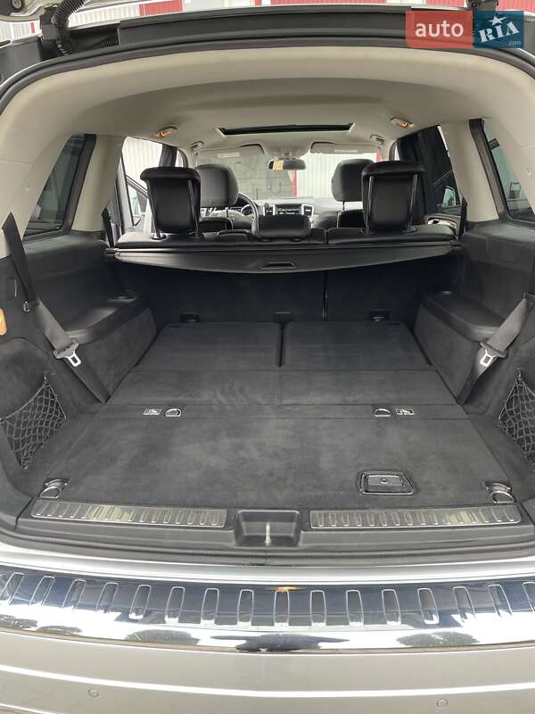 Внедорожник / Кроссовер Mercedes-Benz GL-Class 2012 в Хмельницком