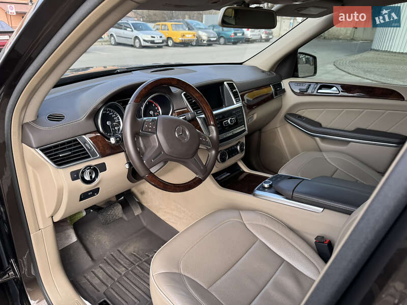 Внедорожник / Кроссовер Mercedes-Benz GL-Class 2014 в Виннице фото 9 Внедорожник / Кроссовер Mercedes-Benz GL-Class 2014 в Виннице