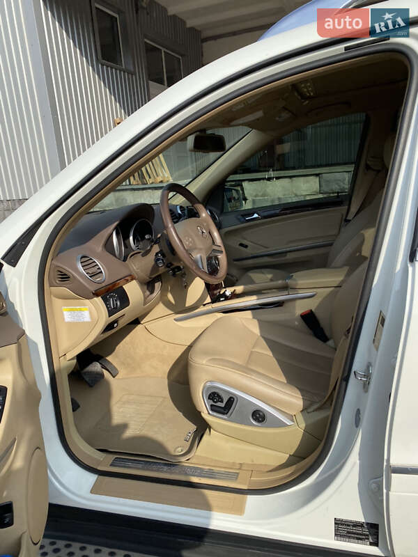 Внедорожник / Кроссовер Mercedes-Benz GL-Class 2011 в Киеве