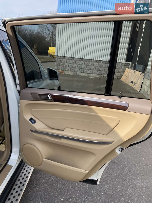 Внедорожник / Кроссовер Mercedes-Benz GL-Class 2011 в Киеве