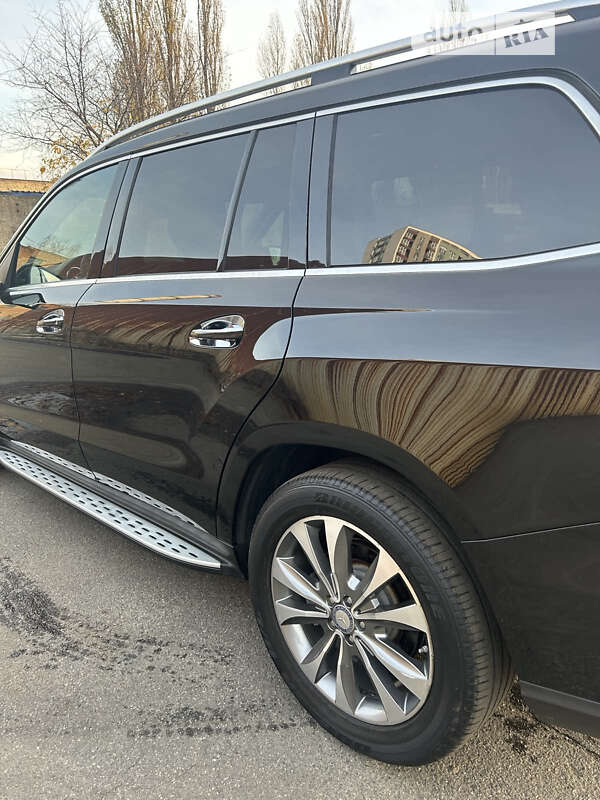 Внедорожник / Кроссовер Mercedes-Benz GL-Class 2012 в Киеве