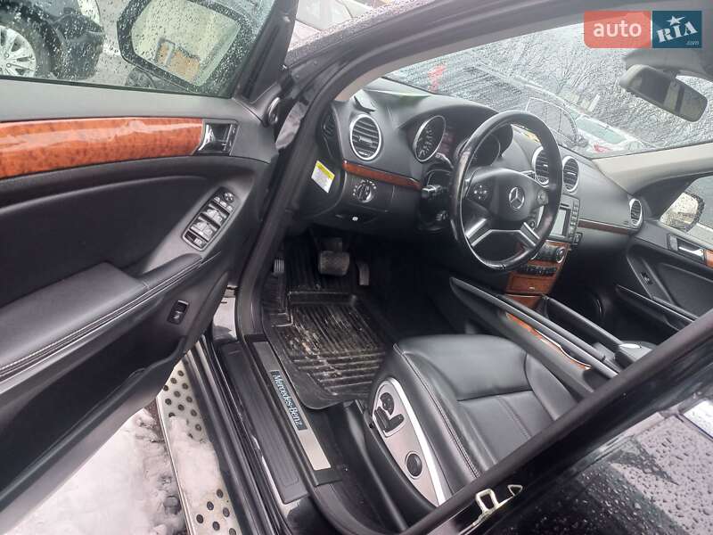 Внедорожник / Кроссовер Mercedes-Benz GL-Class 2009 в Умани