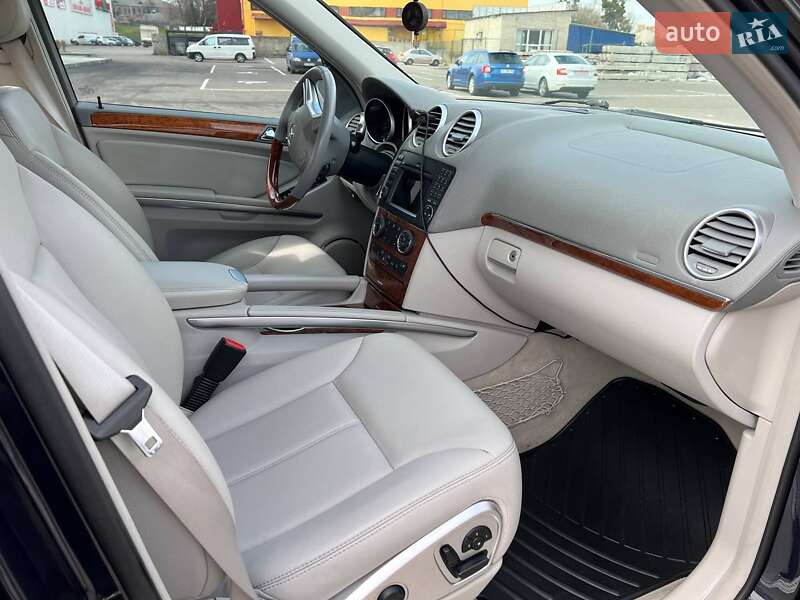 Внедорожник / Кроссовер Mercedes-Benz GL-Class 2009 в Луцке