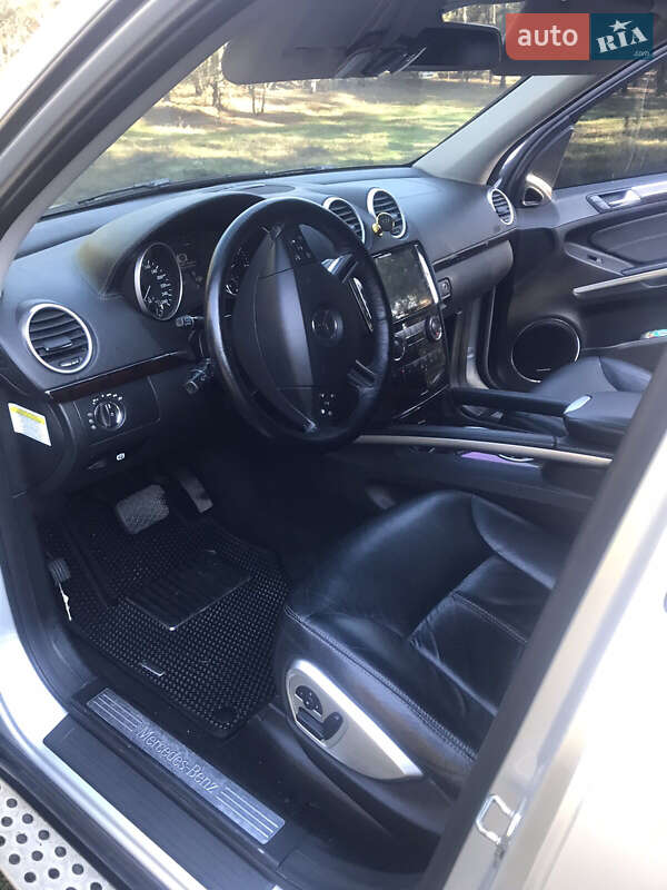 Внедорожник / Кроссовер Mercedes-Benz GL-Class 2008 в Одессе фото 10 Внедорожник / Кроссовер Mercedes-Benz GL-Class 2008 в Одессе
