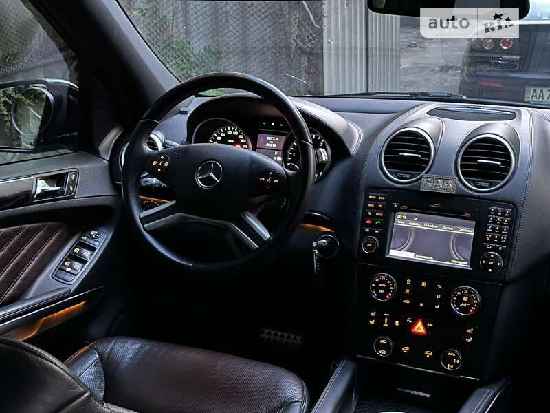 Позашляховик / Кросовер Mercedes-Benz GL-Class 2011 в Києві