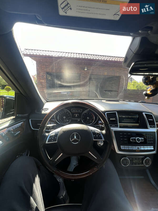Позашляховик / Кросовер Mercedes-Benz GL-Class 2013 в Чернівцях