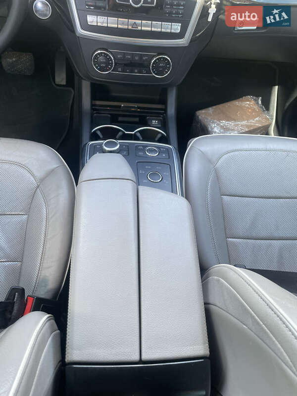 Внедорожник / Кроссовер Mercedes-Benz GL-Class 2013 в Тернополе