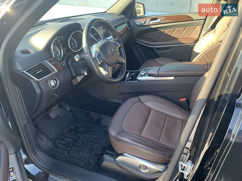 Внедорожник / Кроссовер Mercedes-Benz GL-Class 2013 в Киеве фото 14 Внедорожник / Кроссовер Mercedes-Benz GL-Class 2013 в Киеве