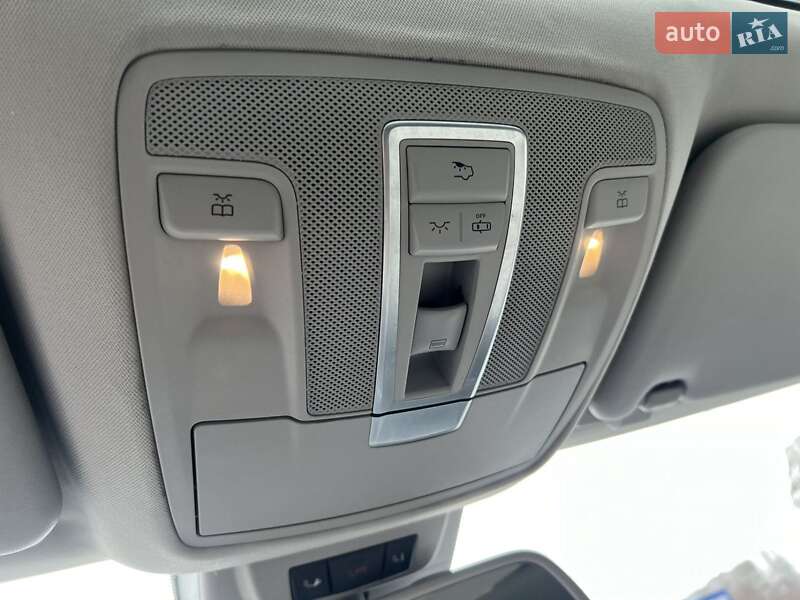 Позашляховик / Кросовер Mercedes-Benz GL-Class 2015 в Харкові