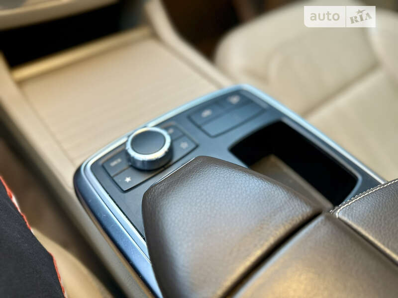 Позашляховик / Кросовер Mercedes-Benz GL-Class 2016 в Кам'янець-Подільському