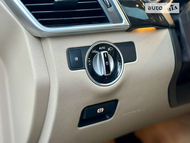 Позашляховик / Кросовер Mercedes-Benz GL-Class 2016 в Кам'янець-Подільському