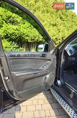 Внедорожник / Кроссовер Mercedes-Benz GL-Class 2010 в 