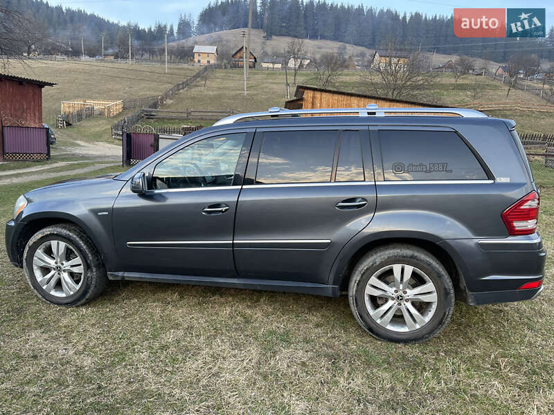Внедорожник / Кроссовер Mercedes-Benz GL-Class 2010 в Путиле