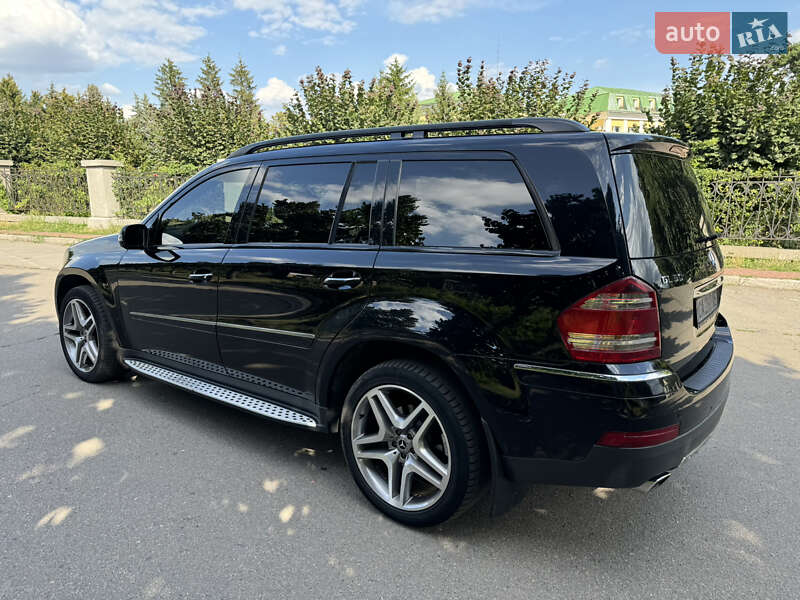 Позашляховик / Кросовер Mercedes-Benz GL-Class 2008 в Умані