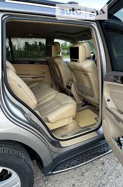 Внедорожник / Кроссовер Mercedes-Benz GL-Class 2007 в 
