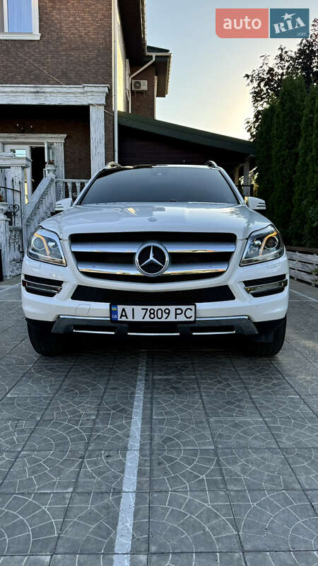 Внедорожник / Кроссовер Mercedes-Benz GL-Class 2015 в Киеве фото 12 Внедорожник / Кроссовер Mercedes-Benz GL-Class 2015 в Киеве