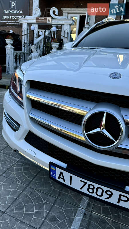 Внедорожник / Кроссовер Mercedes-Benz GL-Class 2015 в Киеве фото 19 Внедорожник / Кроссовер Mercedes-Benz GL-Class 2015 в Киеве