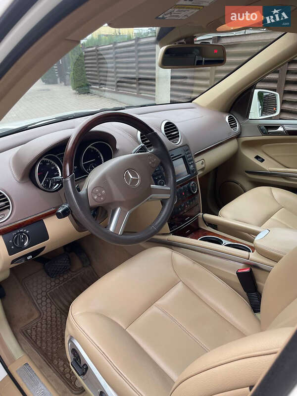 Внедорожник / Кроссовер Mercedes-Benz GL-Class 2012 в Львове фото 14 Внедорожник / Кроссовер Mercedes-Benz GL-Class 2012 в Львове