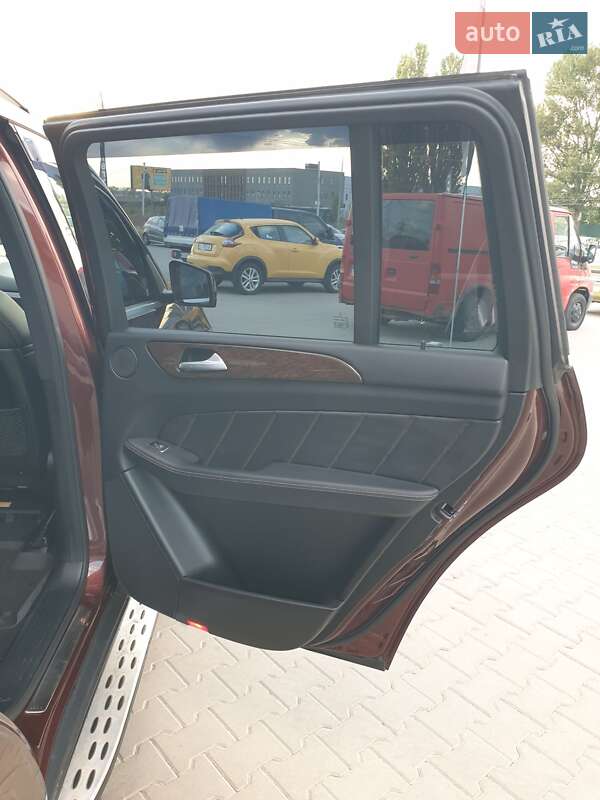 Позашляховик / Кросовер Mercedes-Benz GL-Class 2014 в Києві