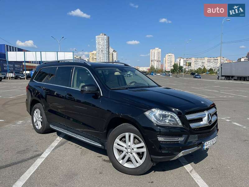 Позашляховик / Кросовер Mercedes-Benz GL-Class 2015 в 