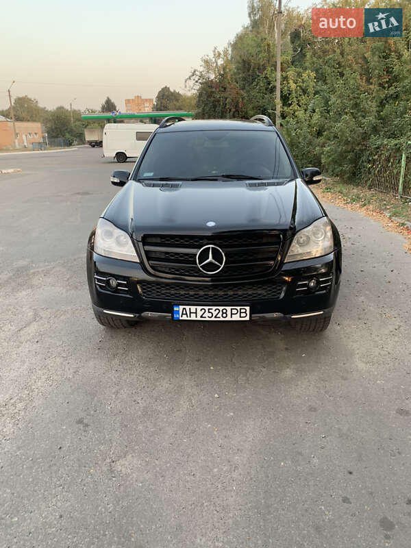 Внедорожник / Кроссовер Mercedes-Benz GL-Class 2007 в Вишневом