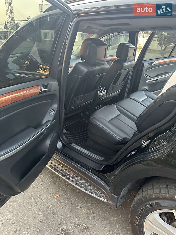 Внедорожник / Кроссовер Mercedes-Benz GL-Class 2007 в Вишневом