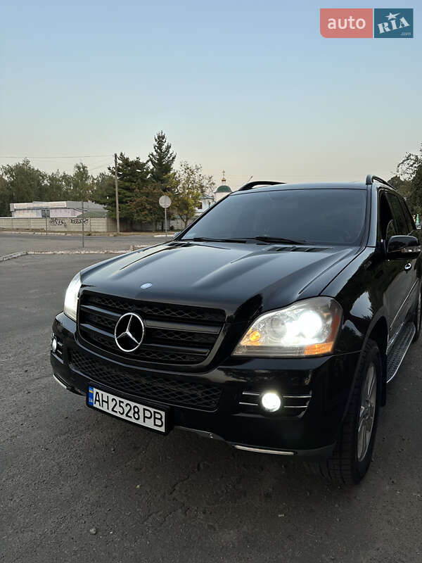 Внедорожник / Кроссовер Mercedes-Benz GL-Class 2007 в Вишневом