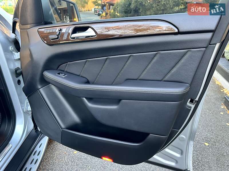 Внедорожник / Кроссовер Mercedes-Benz GL-Class 2014 в Киеве