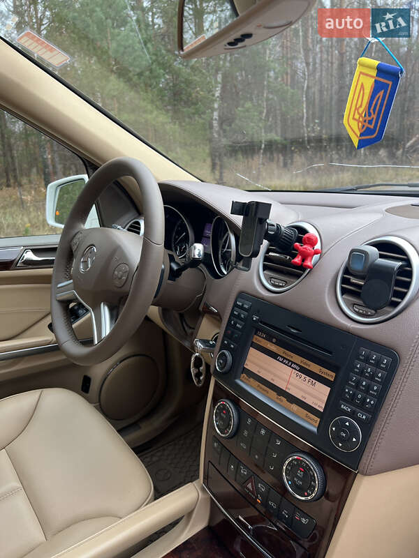 Позашляховик / Кросовер Mercedes-Benz GL-Class 2011 в Рівному
