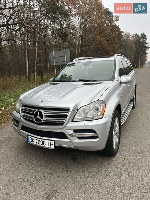 Внедорожник / Кроссовер Mercedes-Benz GL-Class 2010 в Ровно