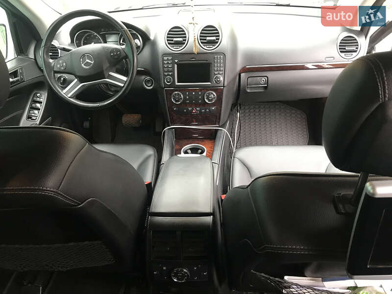 Внедорожник / Кроссовер Mercedes-Benz GL-Class 2010 в Ровно