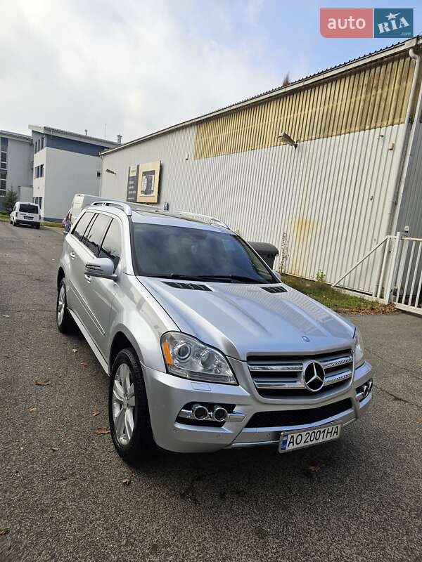 Позашляховик / Кросовер Mercedes-Benz GL-Class 2011 в Мукачевому