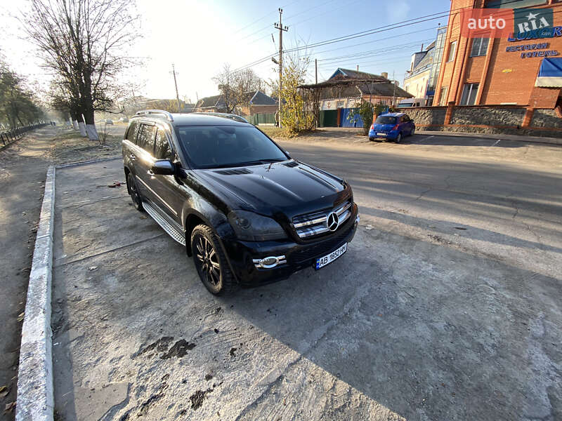 Внедорожник / Кроссовер Mercedes-Benz GL-Class 2009 в Гайсине