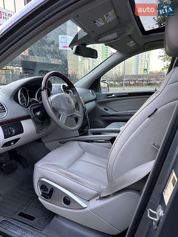 Внедорожник / Кроссовер Mercedes-Benz GL-Class 2010 в Киеве