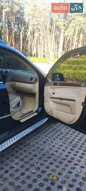 Внедорожник / Кроссовер Mercedes-Benz GL-Class 2008 в Киеве