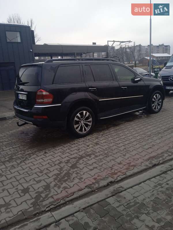 Mercedes-Benz GL-Class 2006