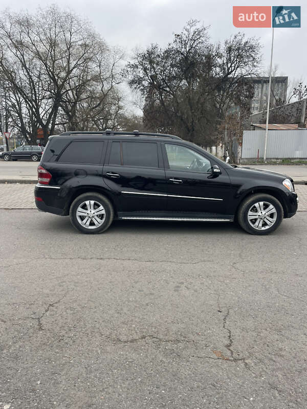 Внедорожник / Кроссовер Mercedes-Benz GL-Class 2008 в Ужгороде